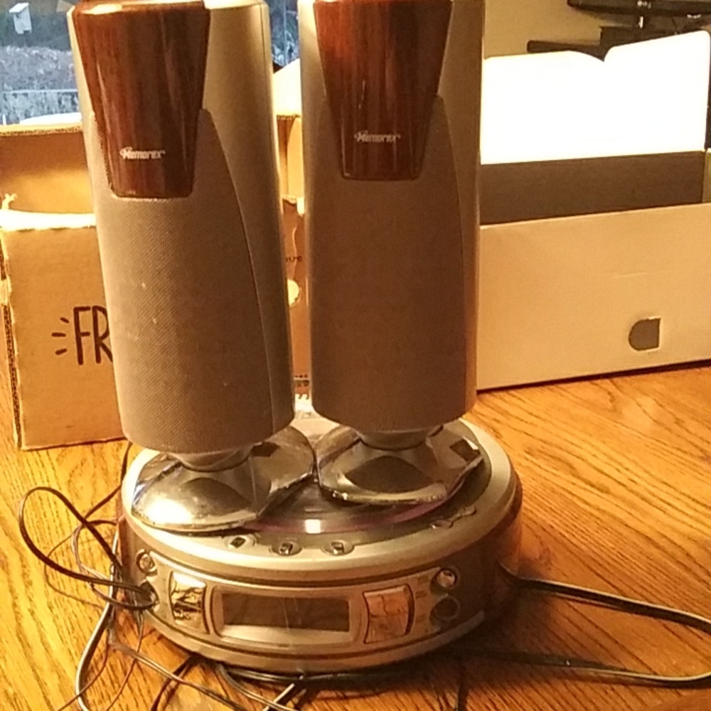 Memorex CD Micro AM/FM Radio Stereo